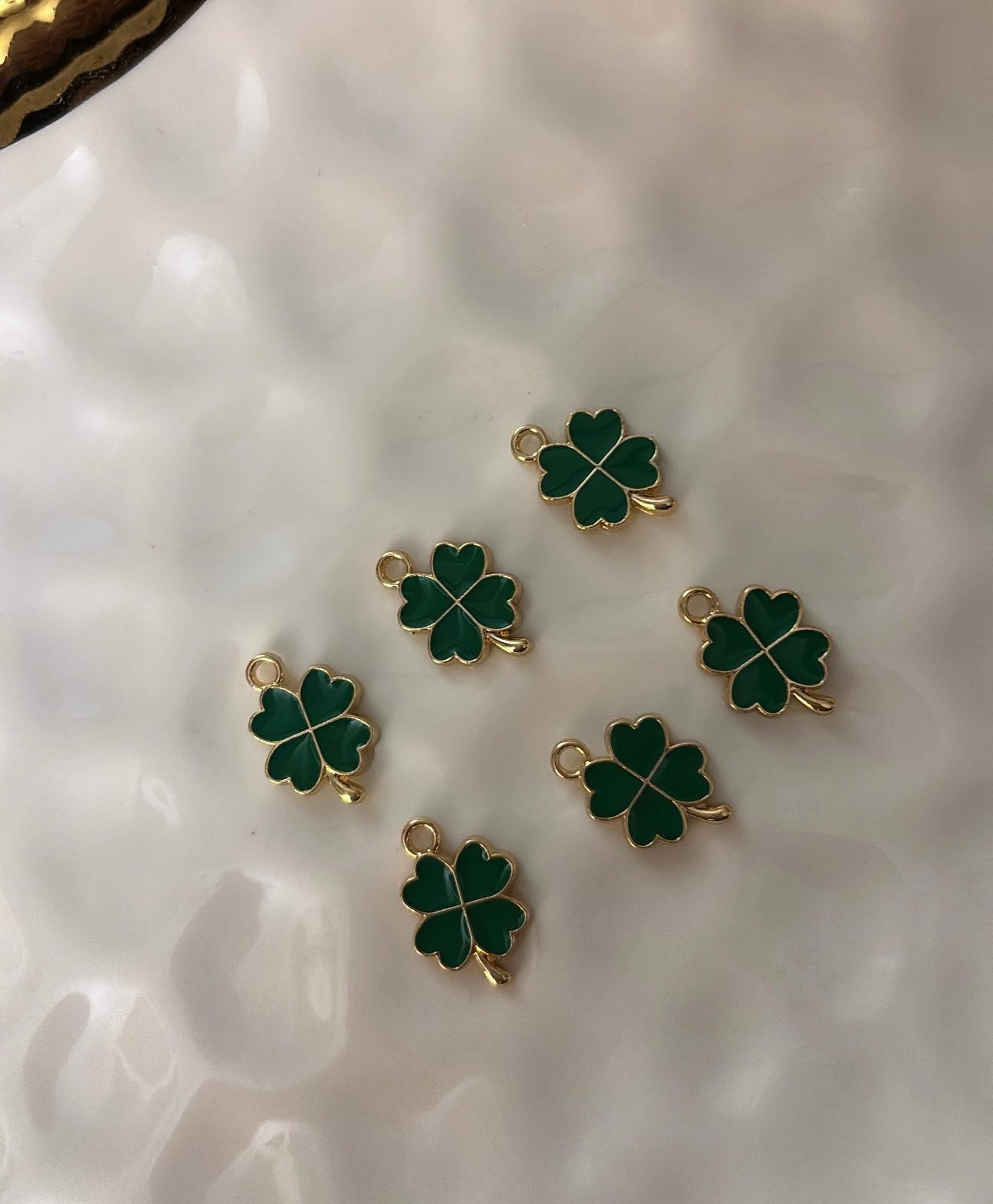Clover charms